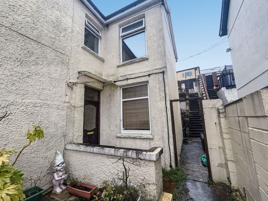 Property photo 3 of 30