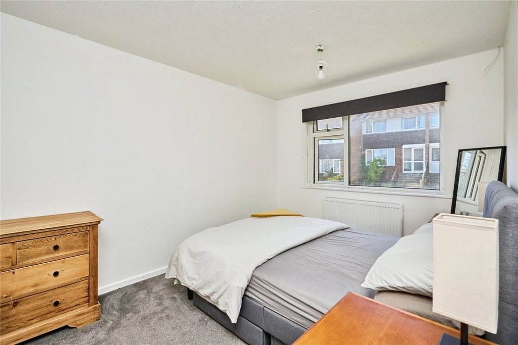 Property photo 3 of 12 Picture No. 37