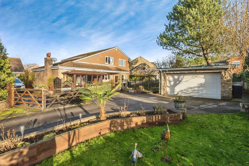 Property photo 2 of 19