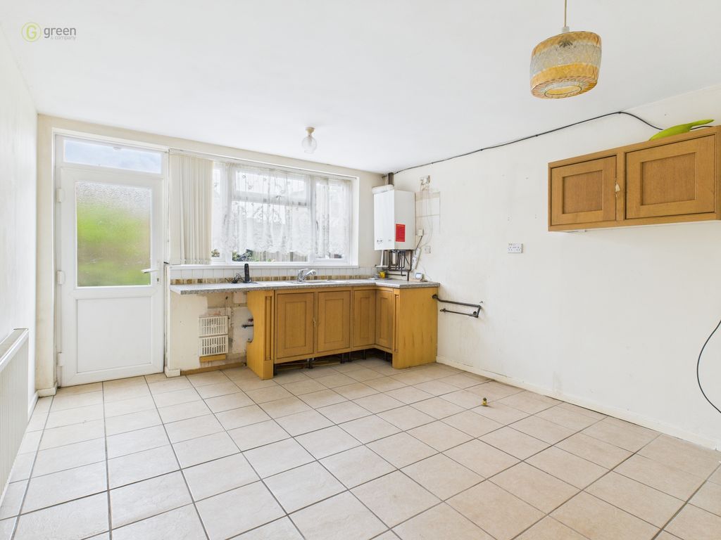 Property photo 3 of 29