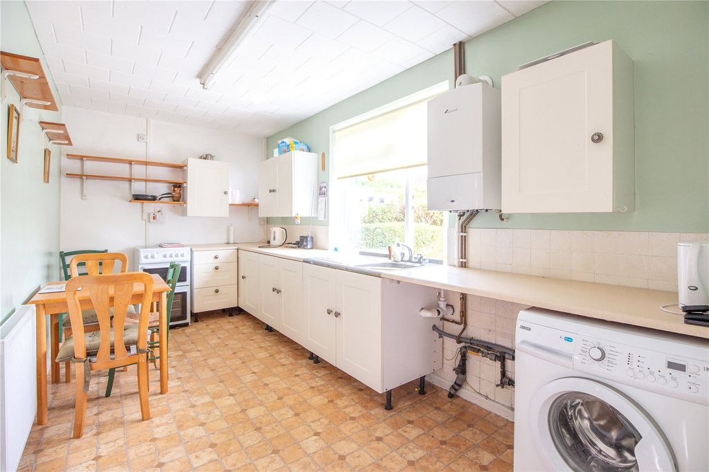 Property photo 3 of 21 Picture No. 19