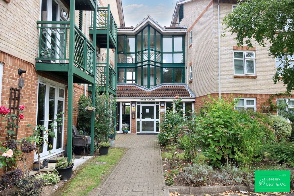 Property photo 1 of 6