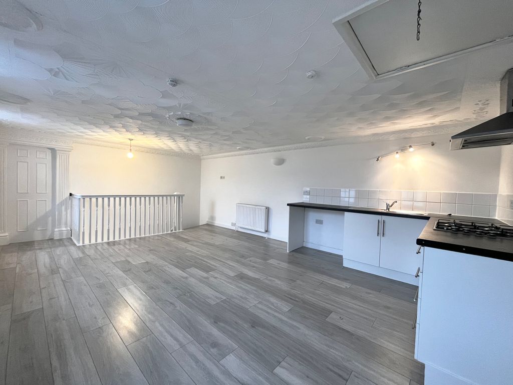 Property photo 3 of 7 Annex