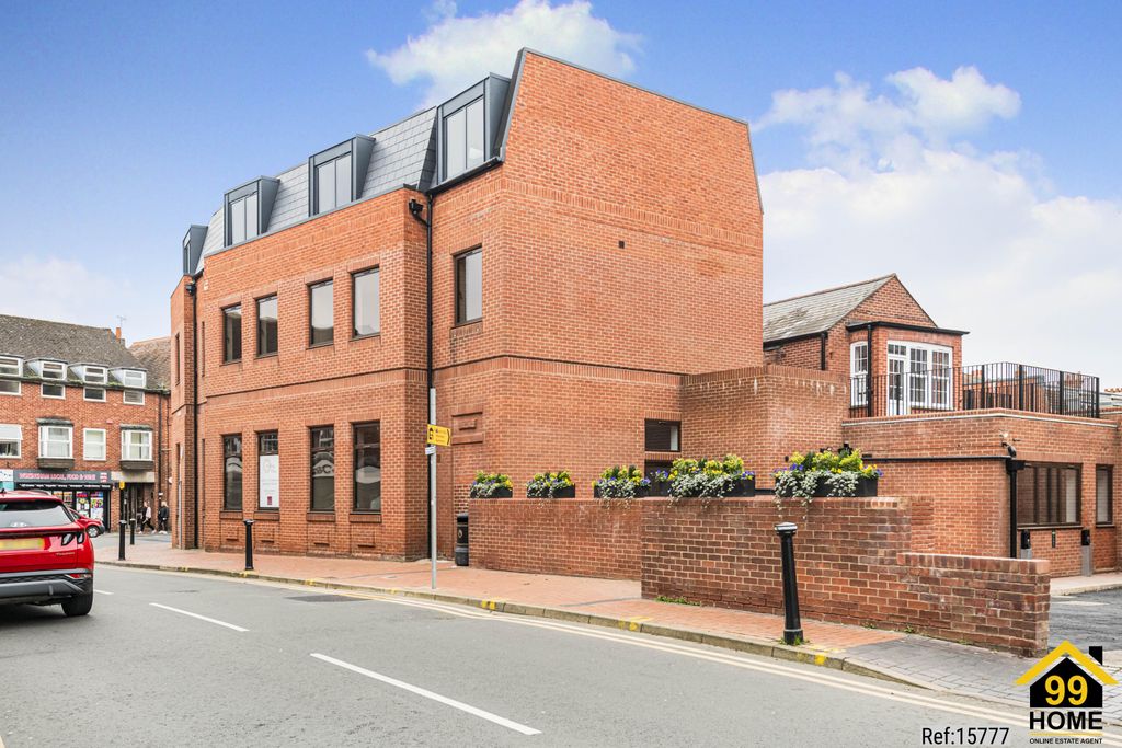 Property photo 3 of 11 Photo 2