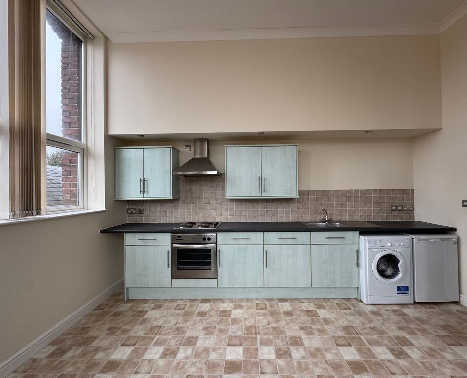 Property photo 3 of 6