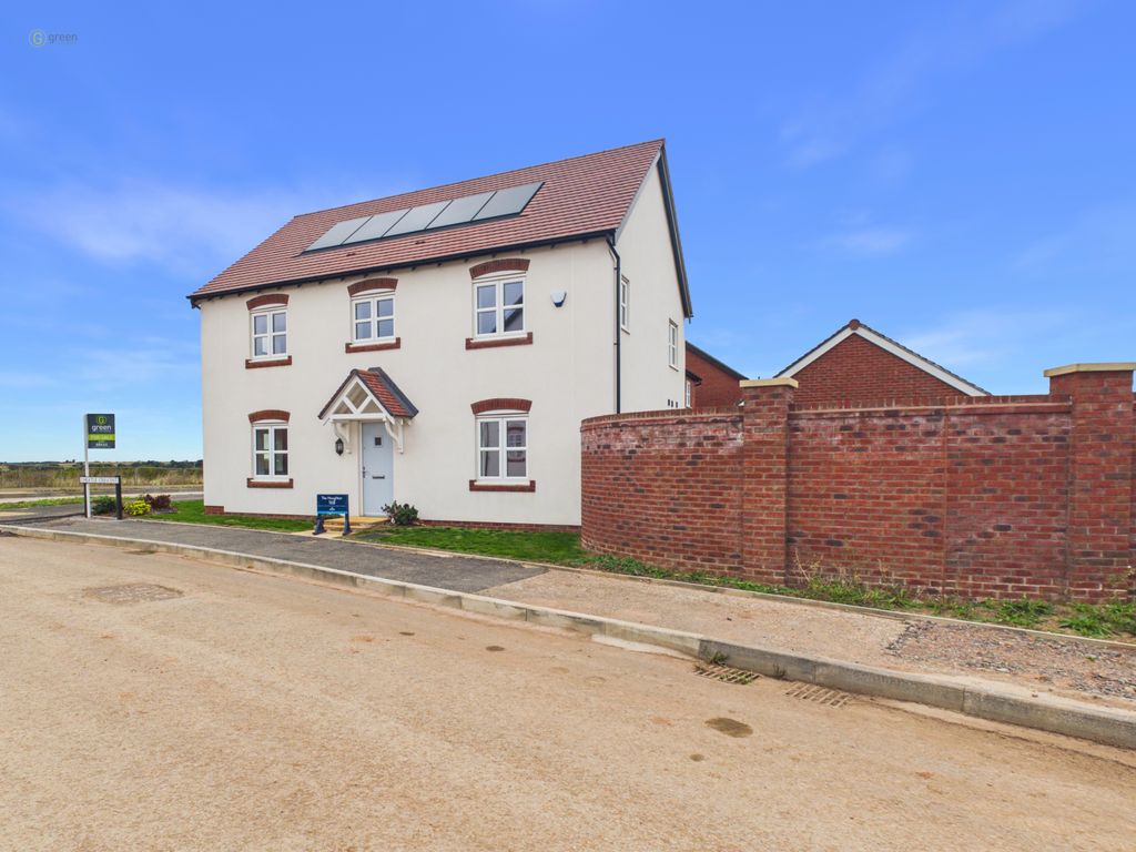 Property photo 1 of 24 Cam04425G0Pr0517Still0121