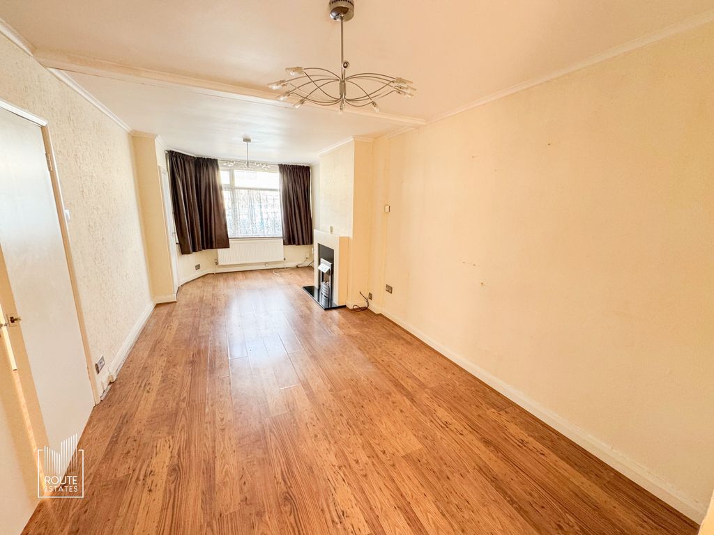 Property photo 2 of 13 Photo 1