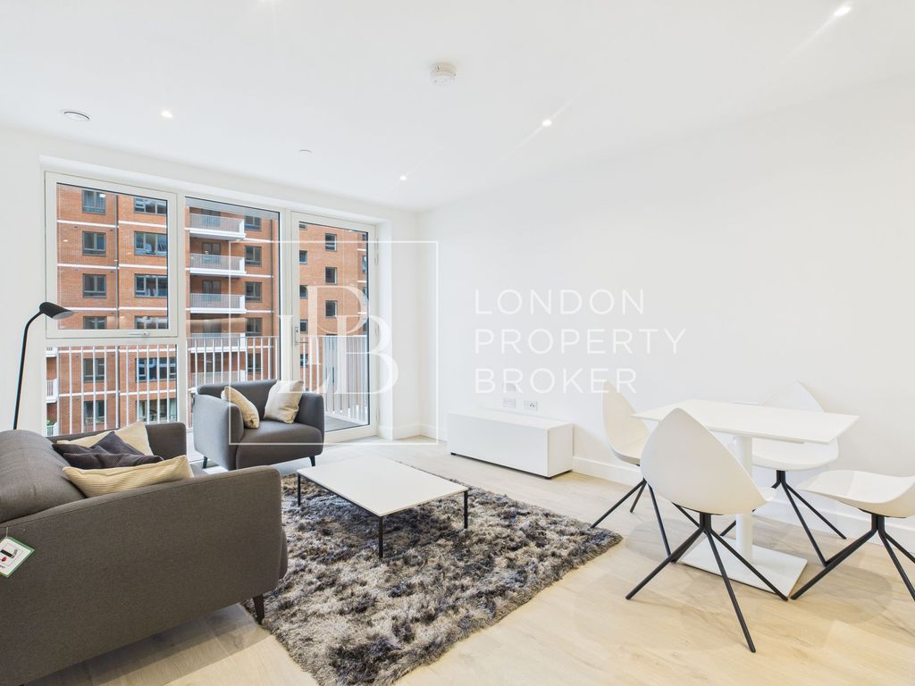 Property photo 3 of 14