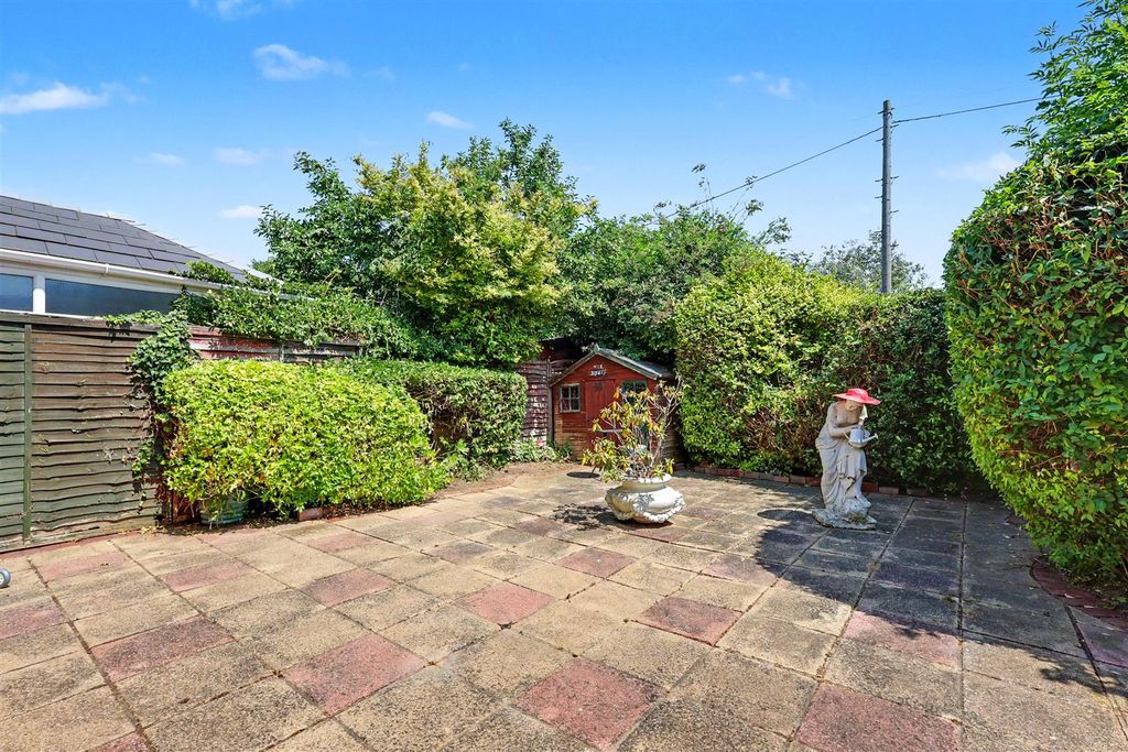 Property photo 3 of 15 Img_7301-Img_7305.Jpg
