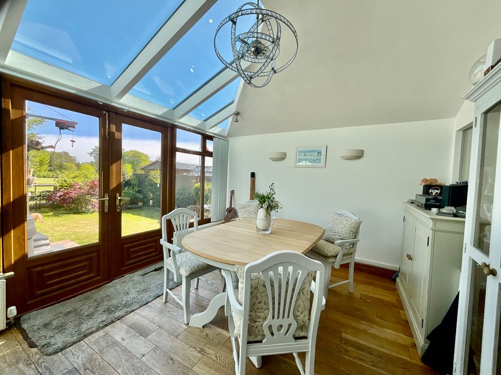Property photo 2 of 17 Img_1298
