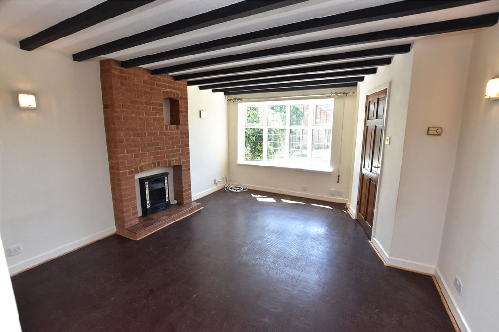 Property photo 2 of 16 Picture No. 17