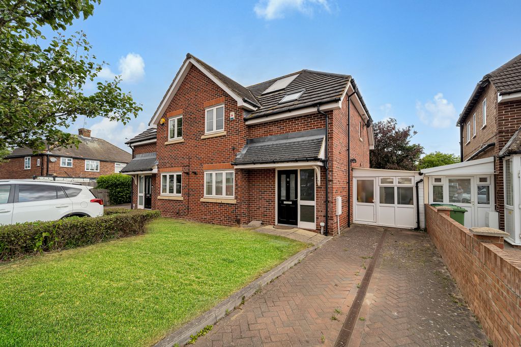 Property photo 3 of 16 Dsc04148