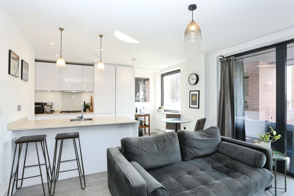 Property photo 1 of 15 Open Plan Living