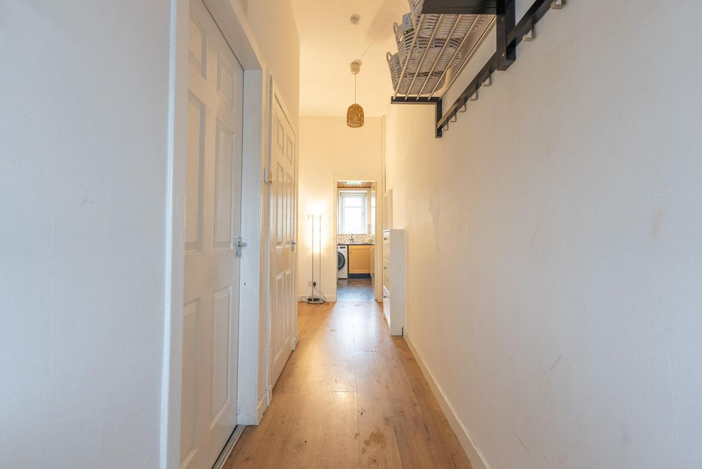 Property photo 3 of 16 Hallway