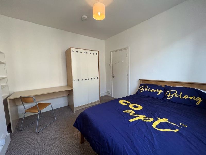 Property photo 3 of 11 Photo 22