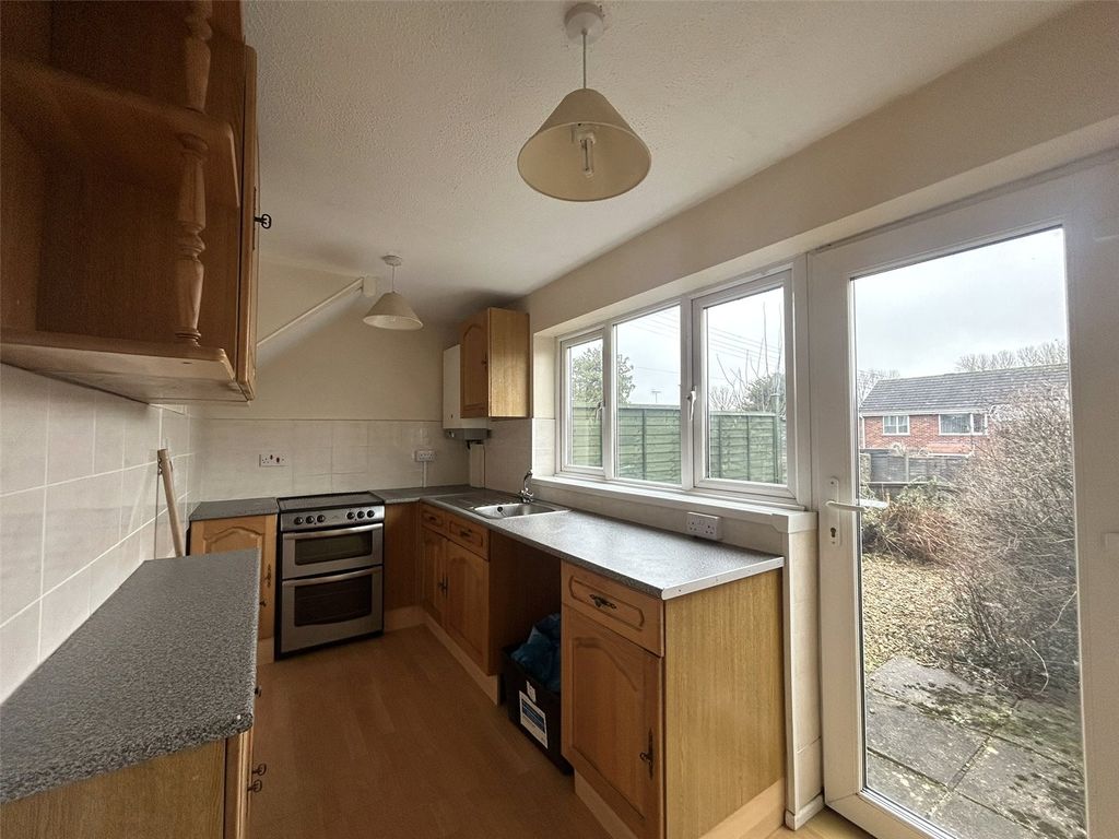 Property photo 3 of 12 Picture No. 01