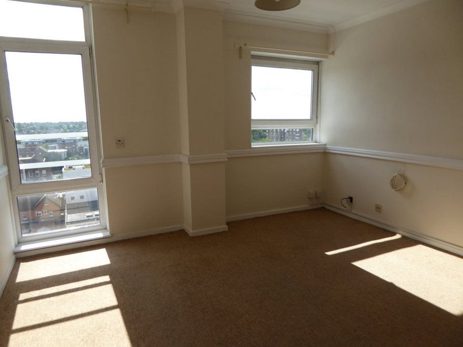 Property photo 3 of 12 Jpg