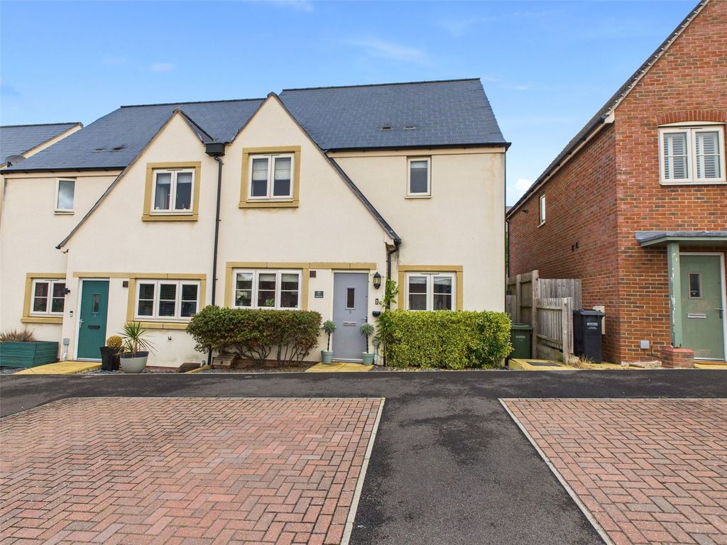 Property photo 1 of 17 Picture No. 23