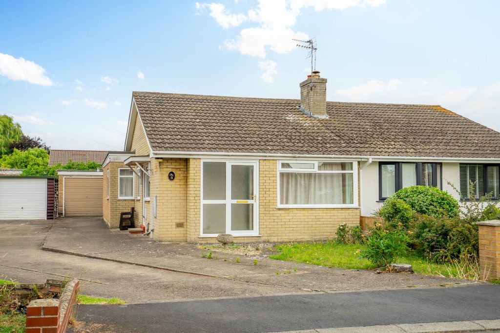 Property photo 1 of 20 3 Hill View-1.Jpg