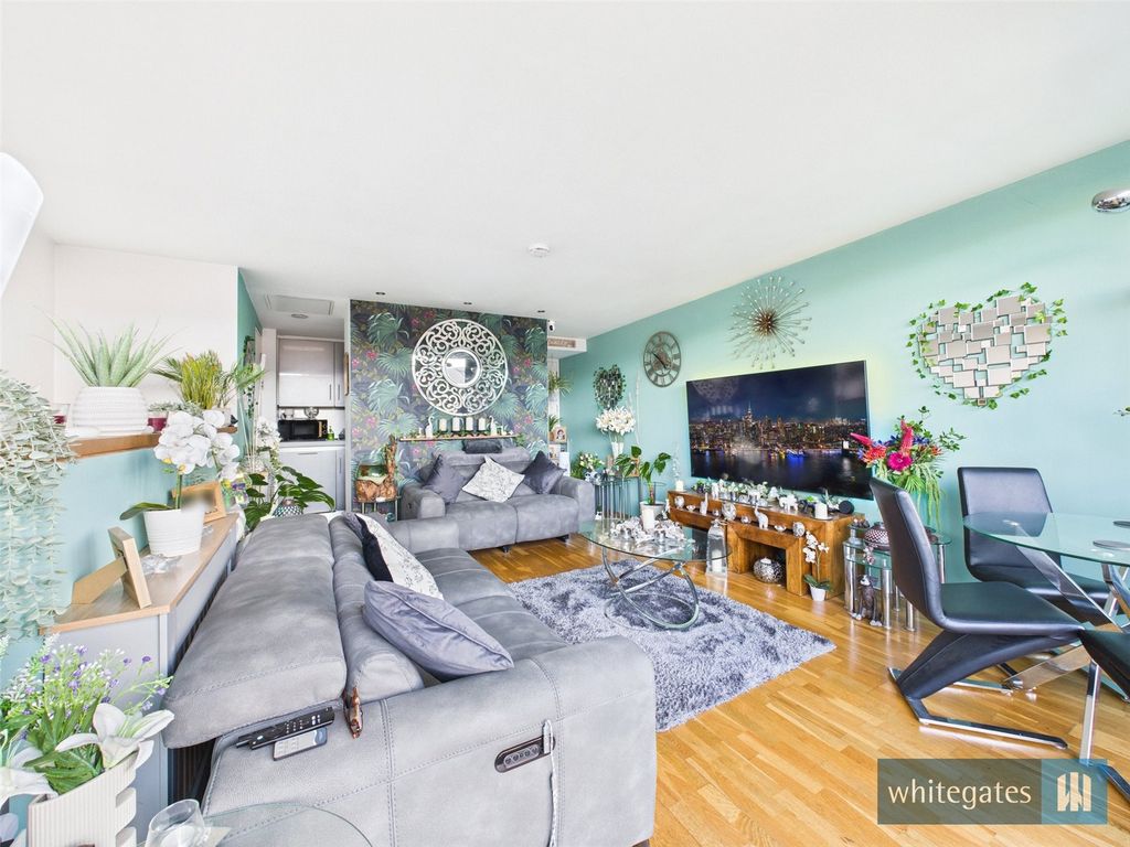 Property photo 2 of 14 Picture No. 06