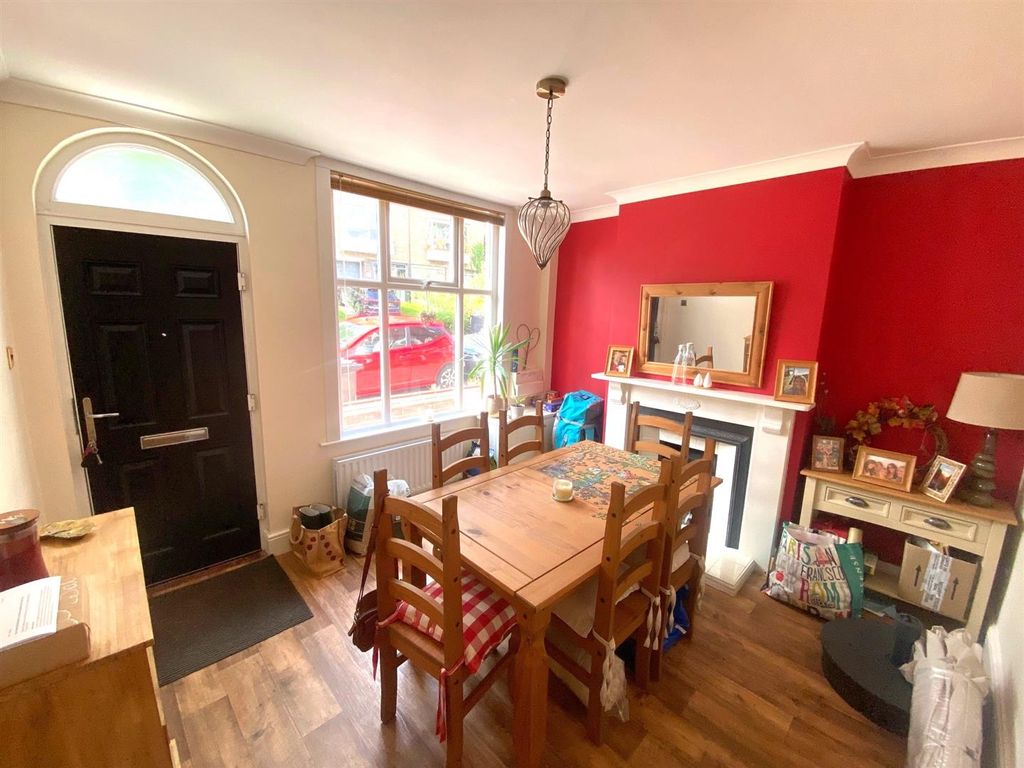 Property photo 3 of 18 18.Jpg