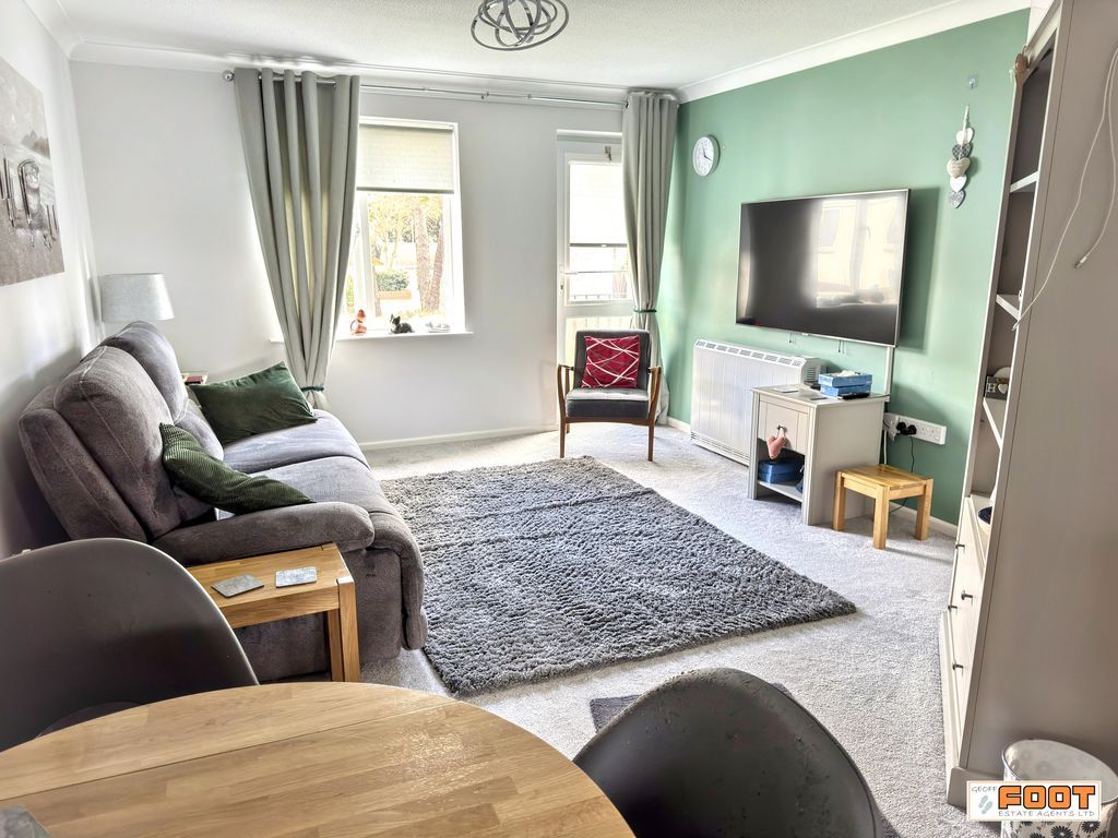 Property photo 2 of 13 Photo 8