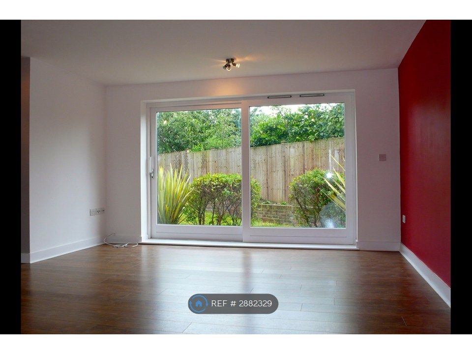 Property photo 1 of 7 Front Room Opens Up To A Garden