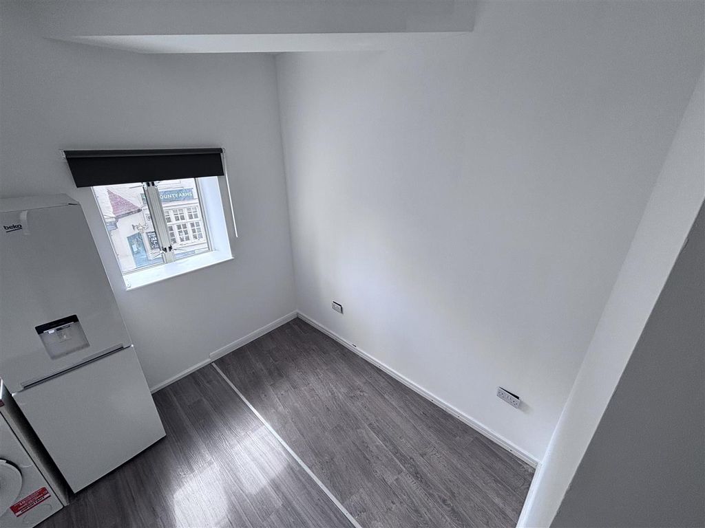 Property photo 3 of 9 Img_8903.Jpg