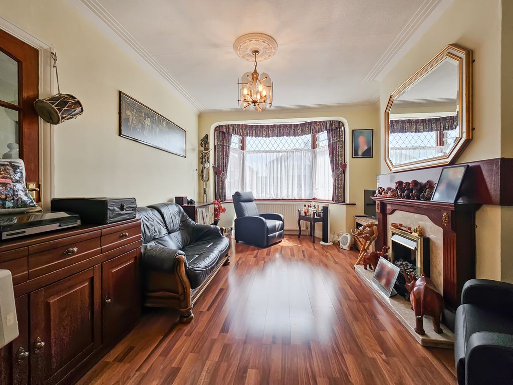 Property photo 3 of 21