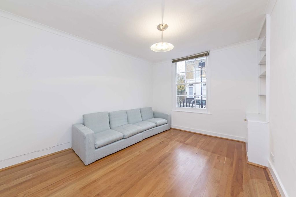 Property photo 3 of 6