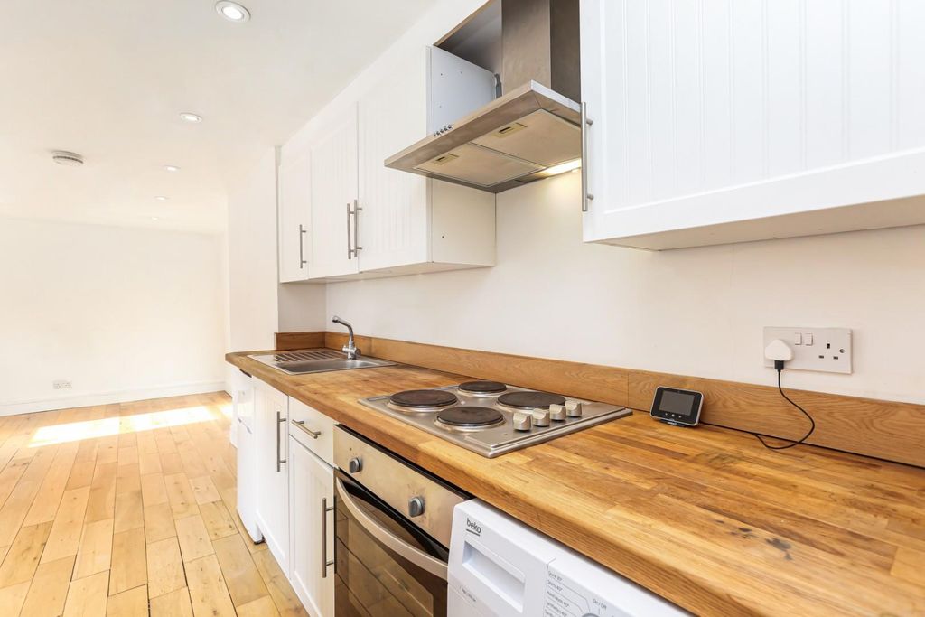 Property photo 2 of 10 Ach_3753.Jpg