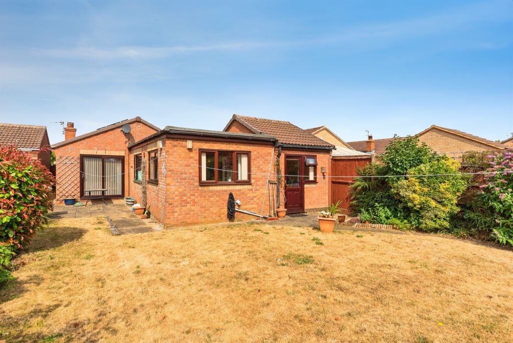 Property photo 2 of 16