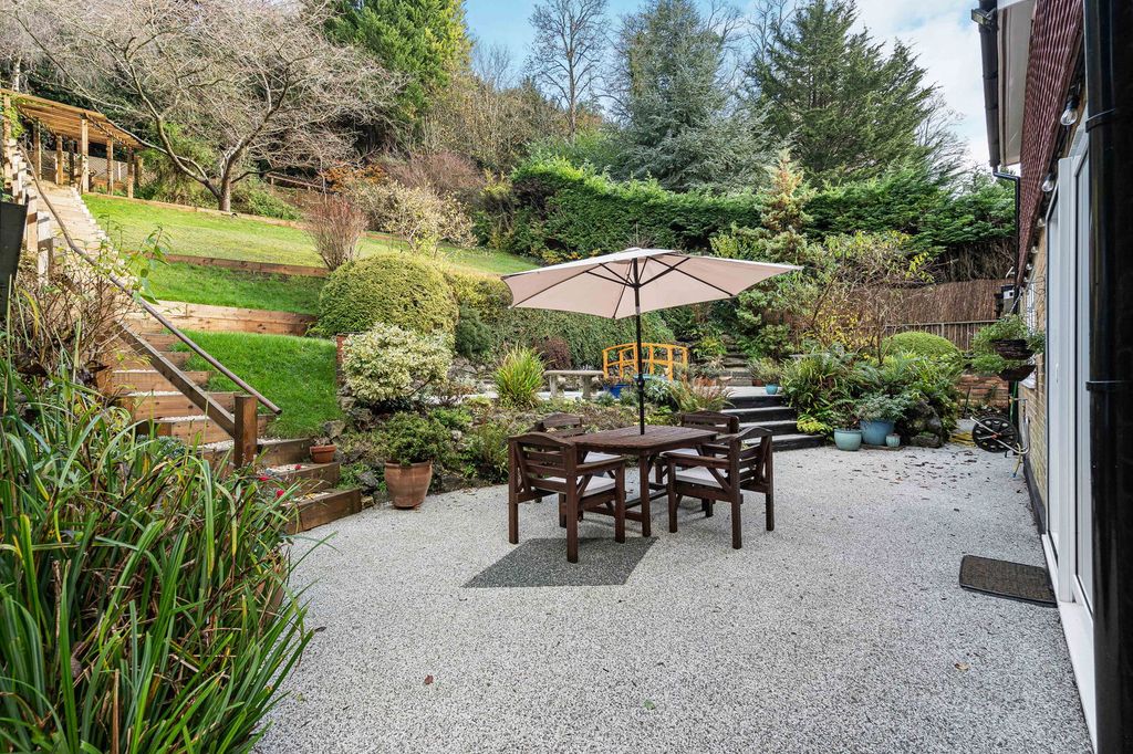 Property photo 1 of 57