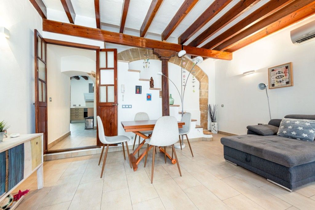 Property photo 3 of 16 Dinning Room (2)