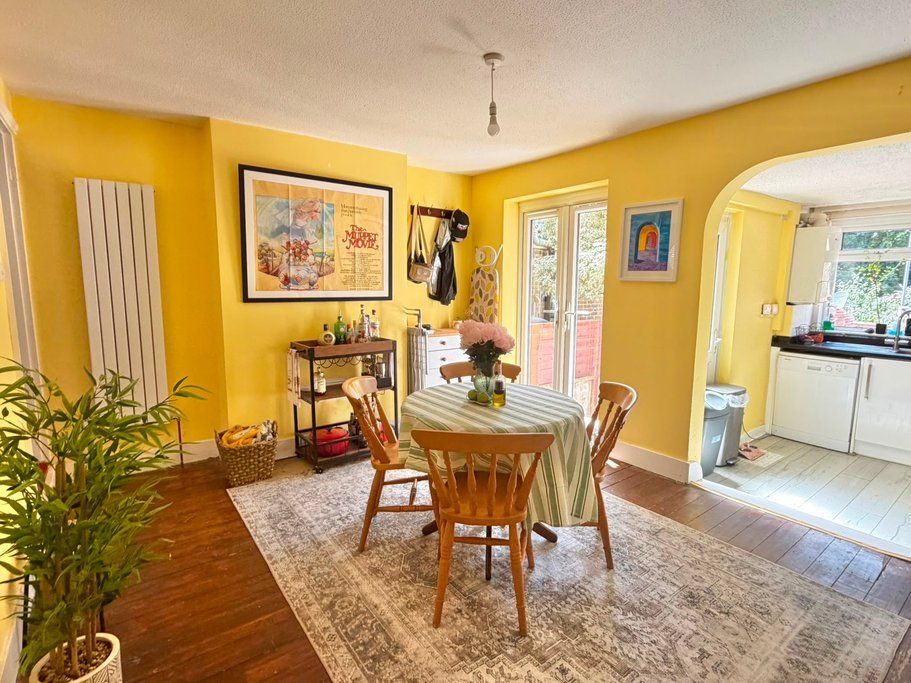 Property photo 3 of 9