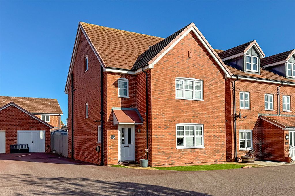 Property photo 1 of 20 Picture No. 04