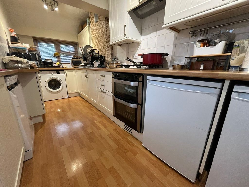 Property photo 3 of 9 Image