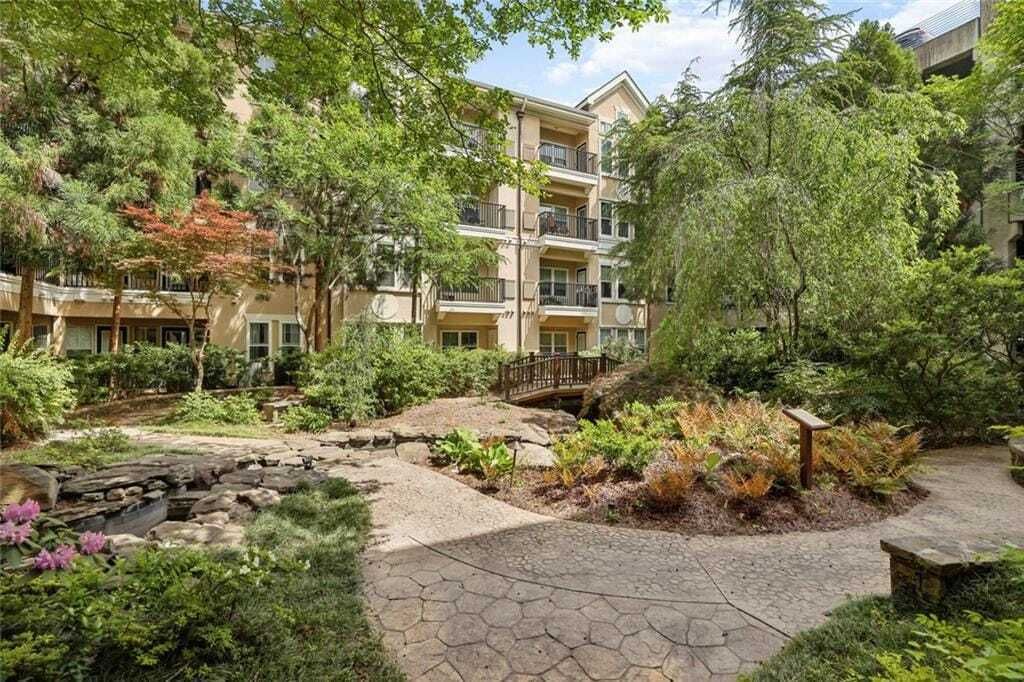 Property photo 1 of 26