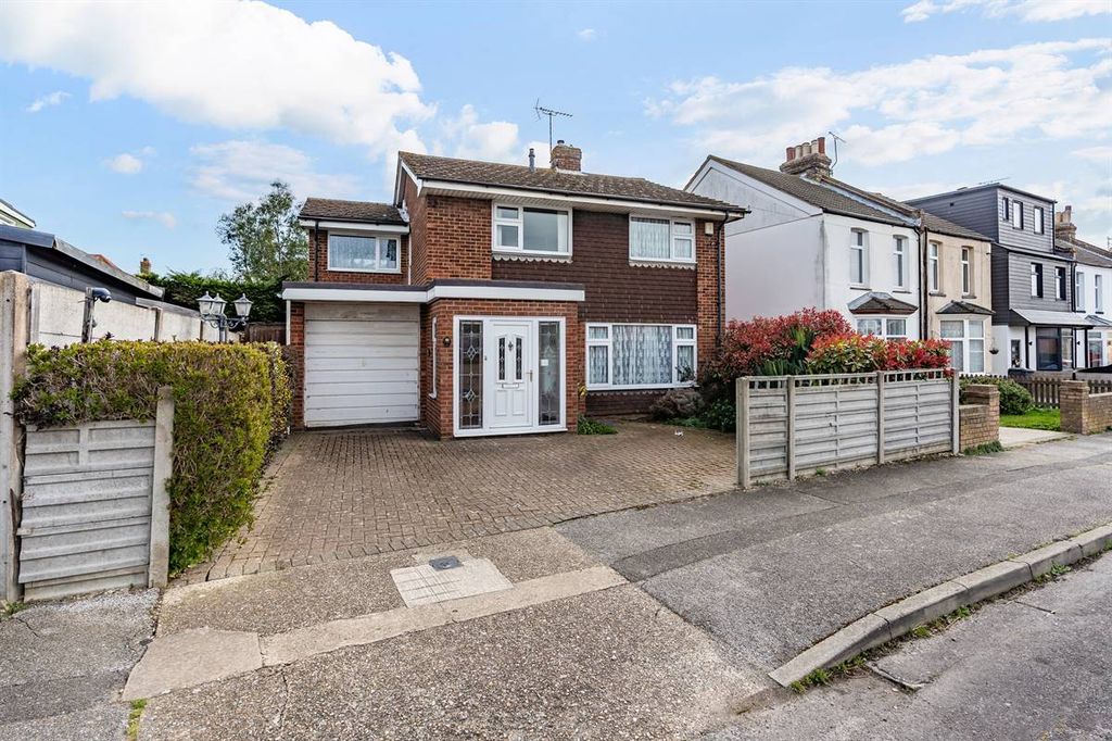 Property photo 1 of 22