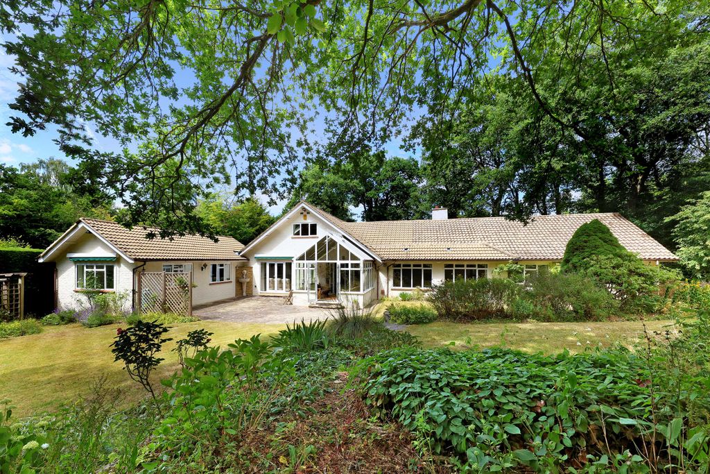 Property photo 1 of 22