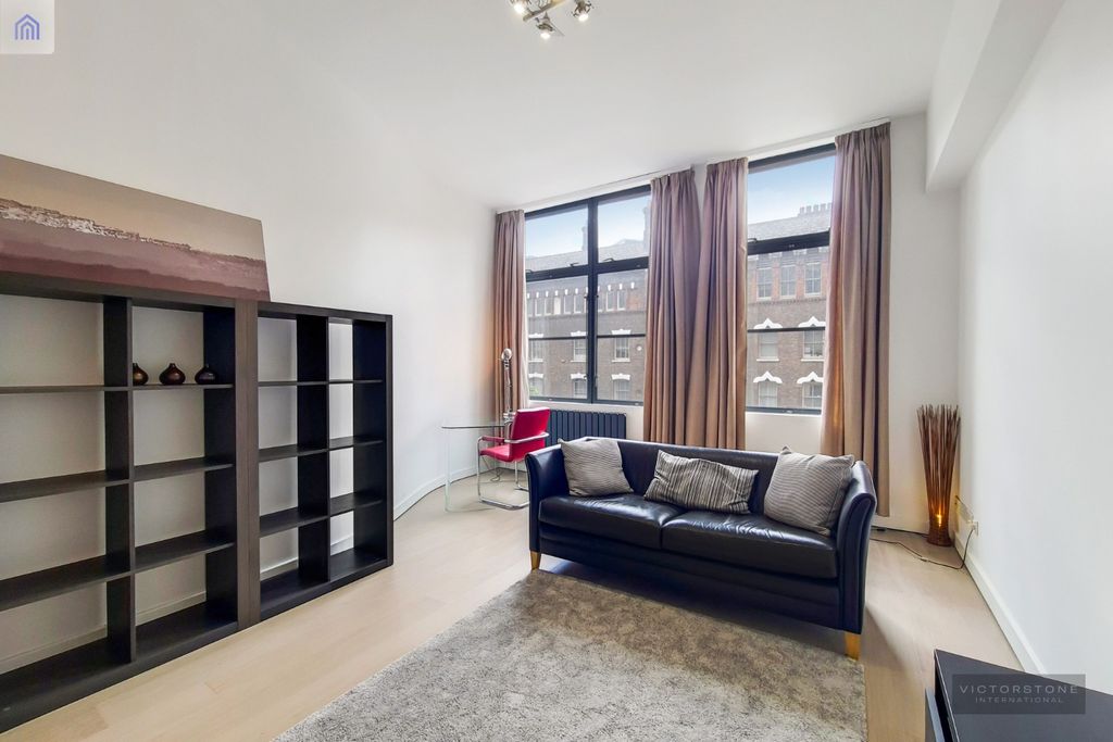 Property photo 2 of 11 1641435