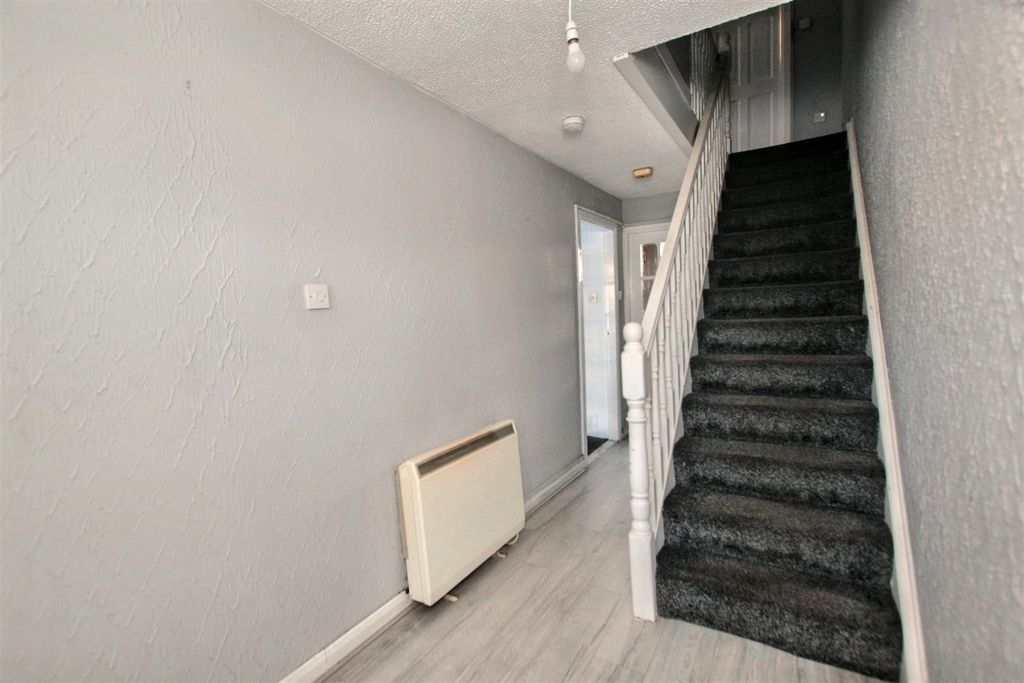 Property photo 2 of 18 2.Jpg