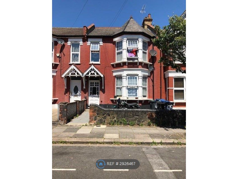 Property photo 2 of 24