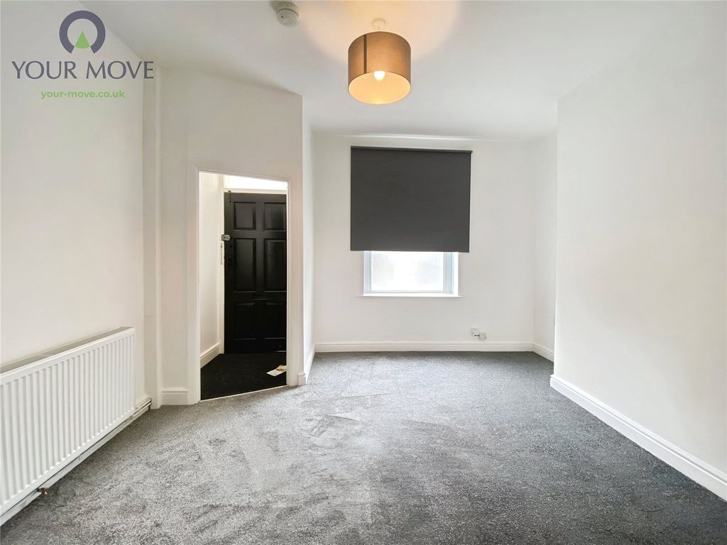 Property photo 3 of 12 Picture No. 13