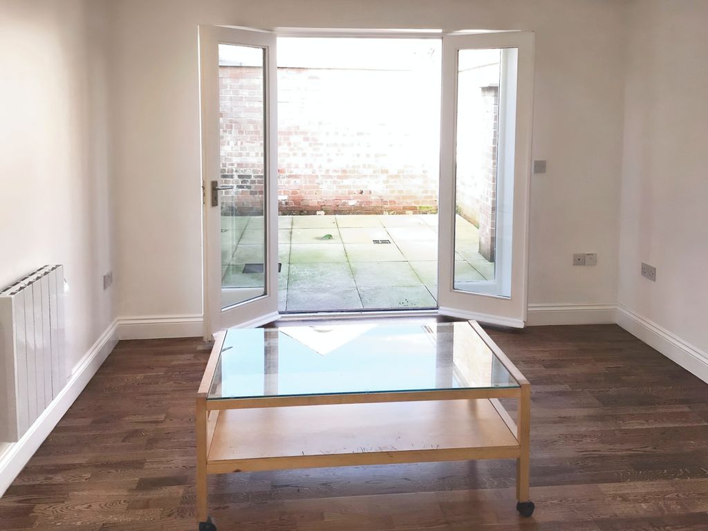 Property photo 3 of 7