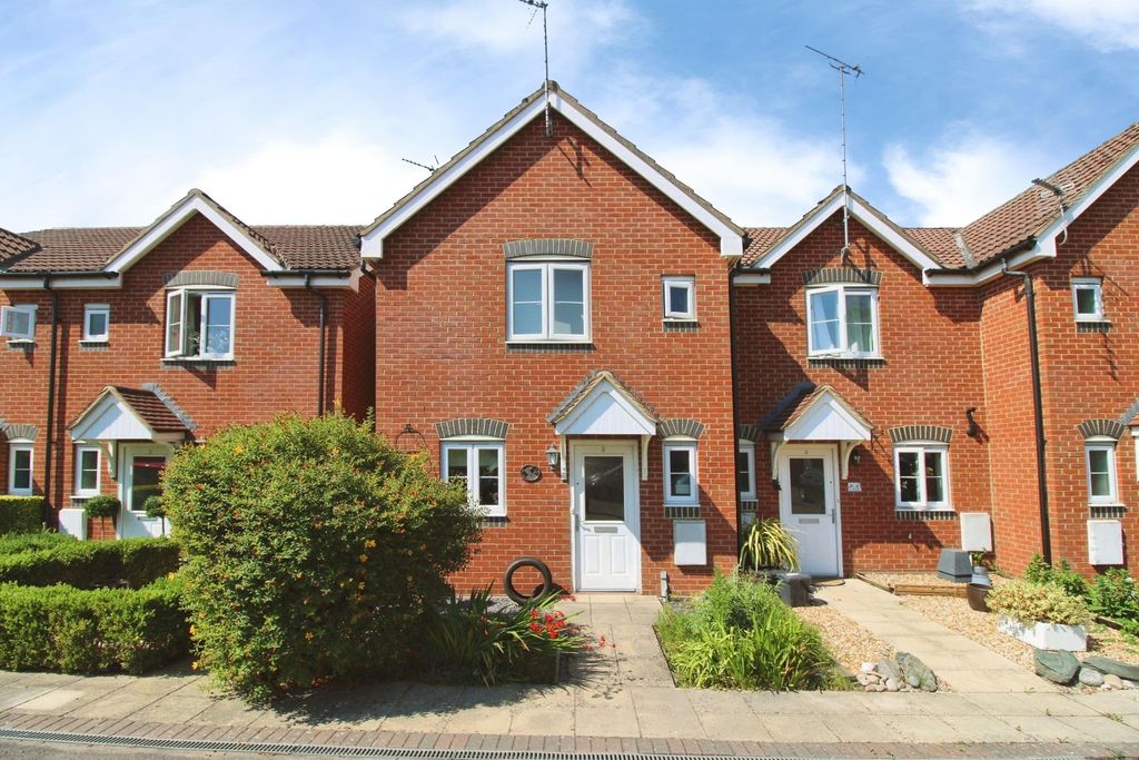 Property photo 1 of 12