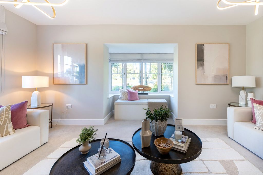 Property photo 2 of 9 Living Room