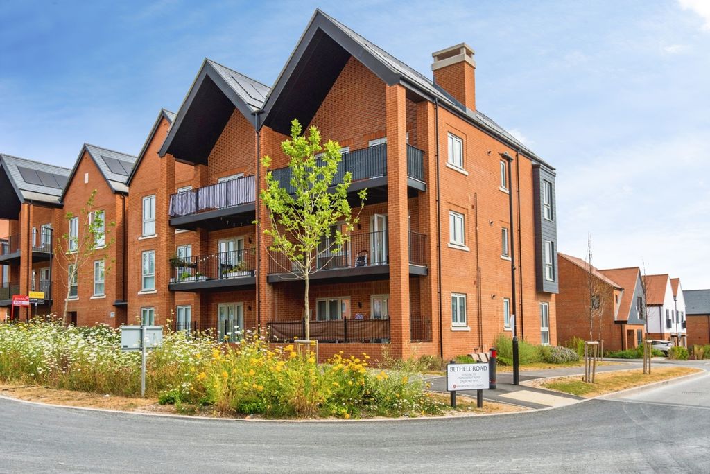 Property photo 1 of 16 Pbox-Img.Jpg