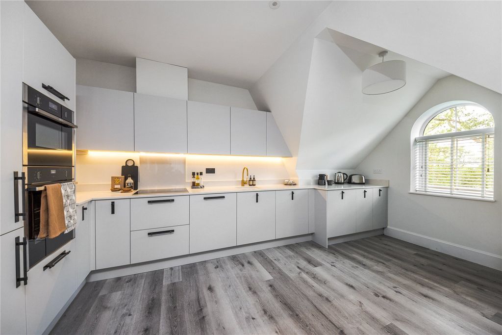 Property photo 3 of 17 Picture No. 44