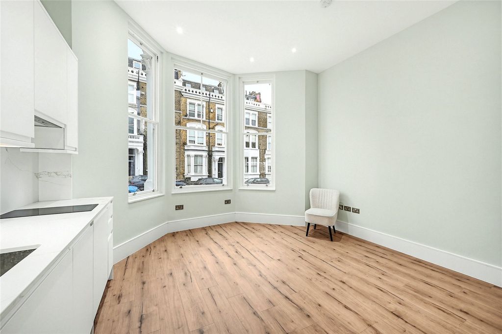 Property photo 1 of 12 Picture No. 01
